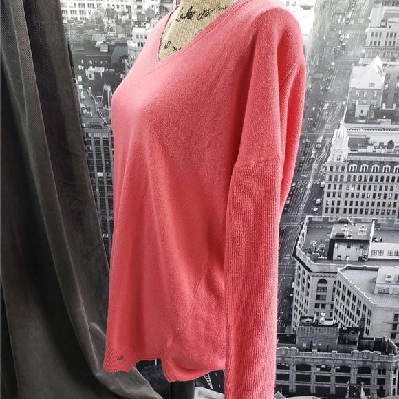 A/E Peach V Neck Relaxed Fit Sweater Ladies Large - Picture 5 of 7